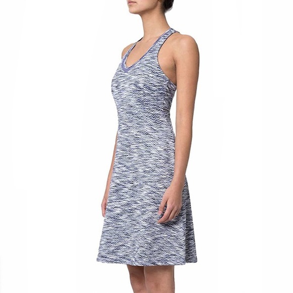 MPG Sport Mondetta Performance Gear Travel dress - Picture 2 of 8